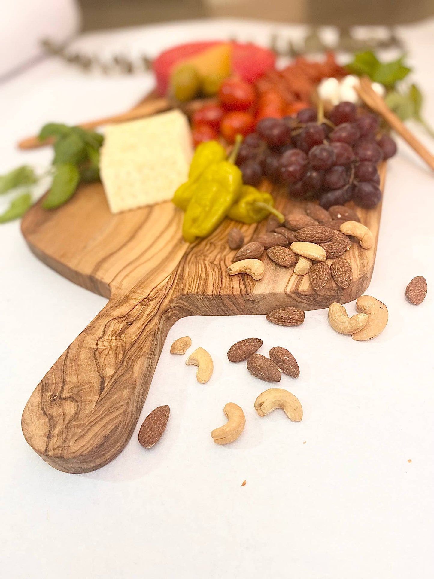 Olive Wood Charcuterie Board - Grace & Haven