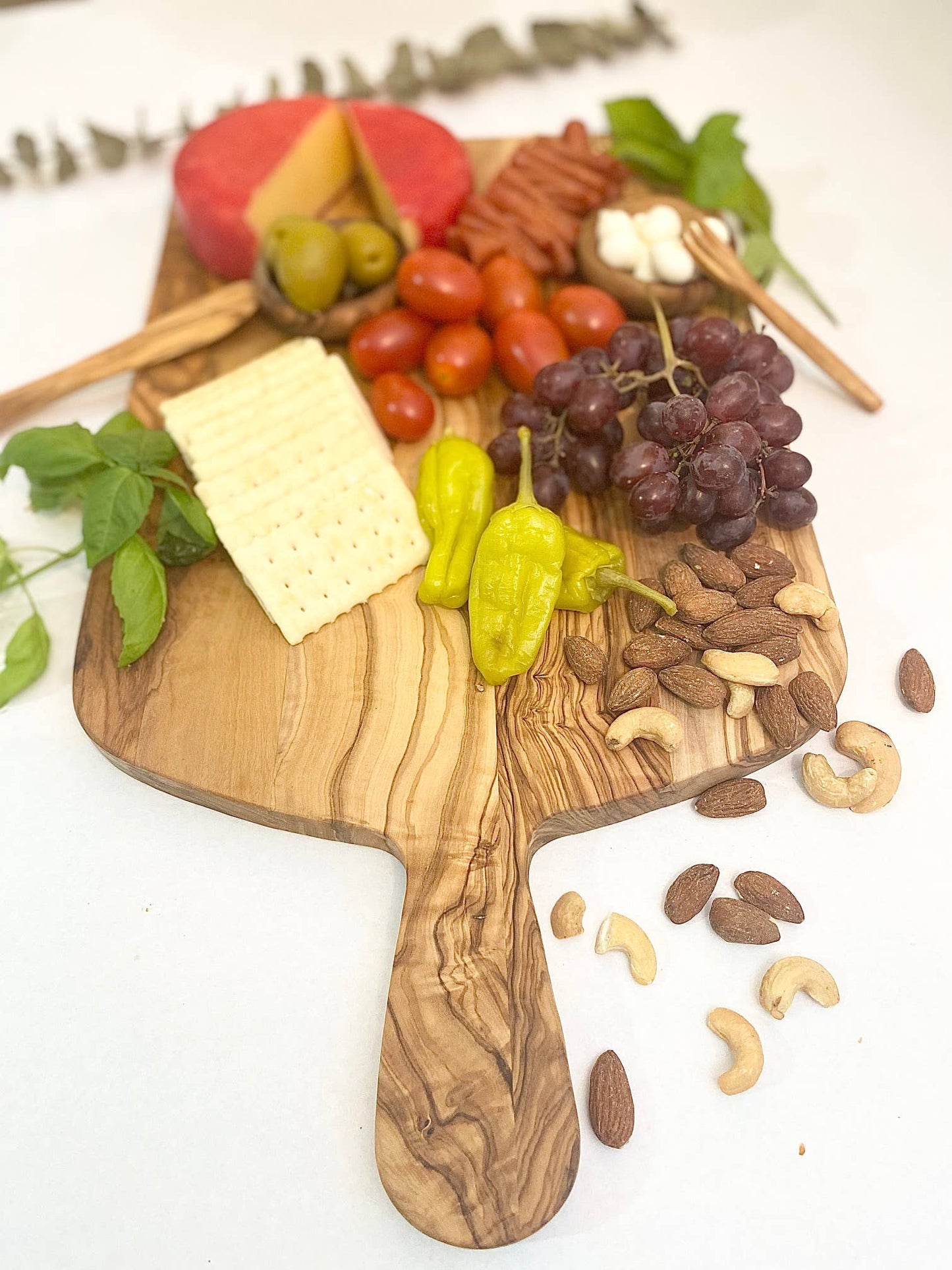 Olive Wood Charcuterie Board - Grace & Haven