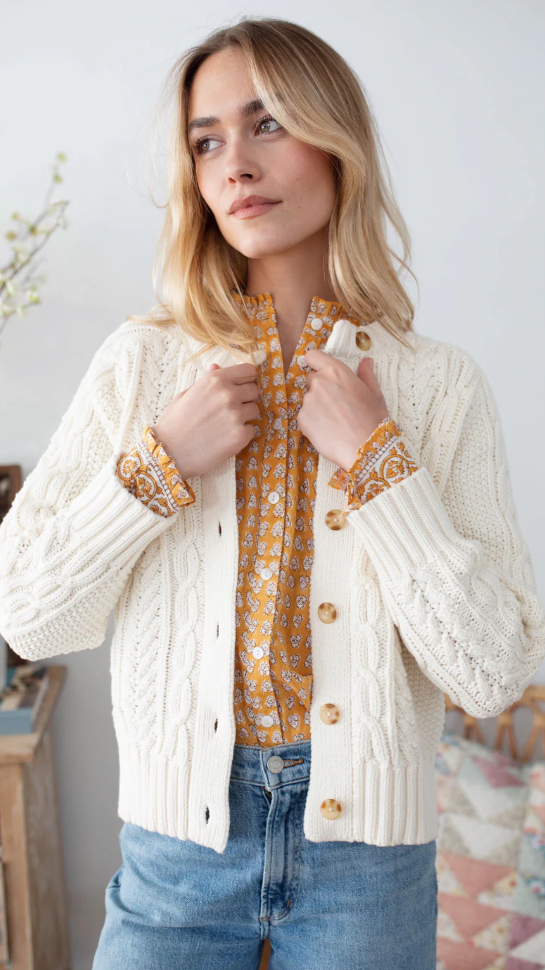 Soft and breathable blend of cotton and wool for year-round wear