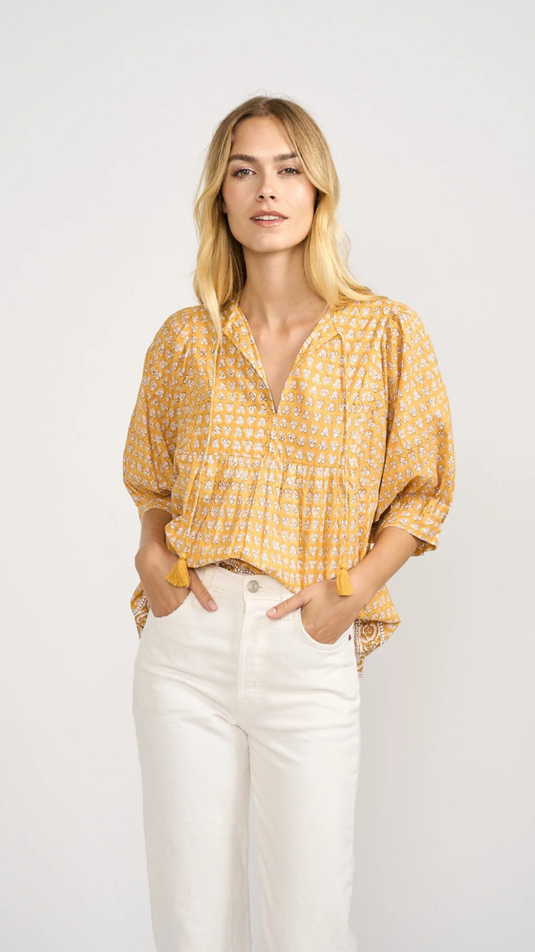 Billowy sleeves for a stylish, feminine touch