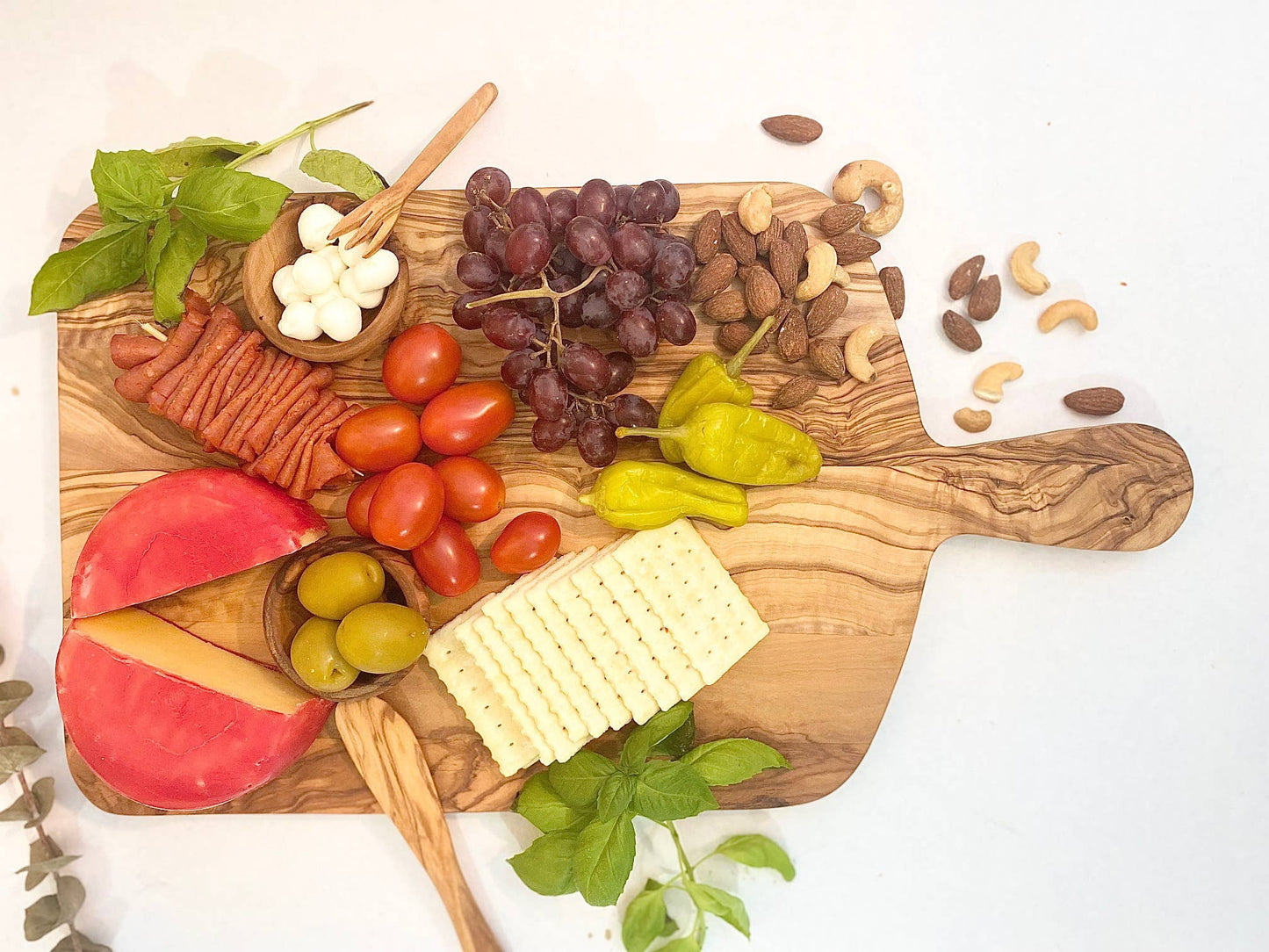 Olive Wood Charcuterie Board - Grace & Haven