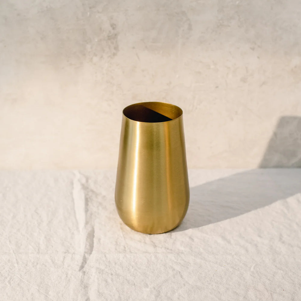 
                      
                        Gold Vase
                      
                    