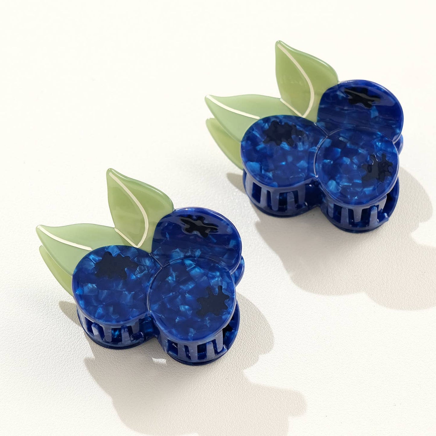 Blueberry Bunch Claw Clip - Small