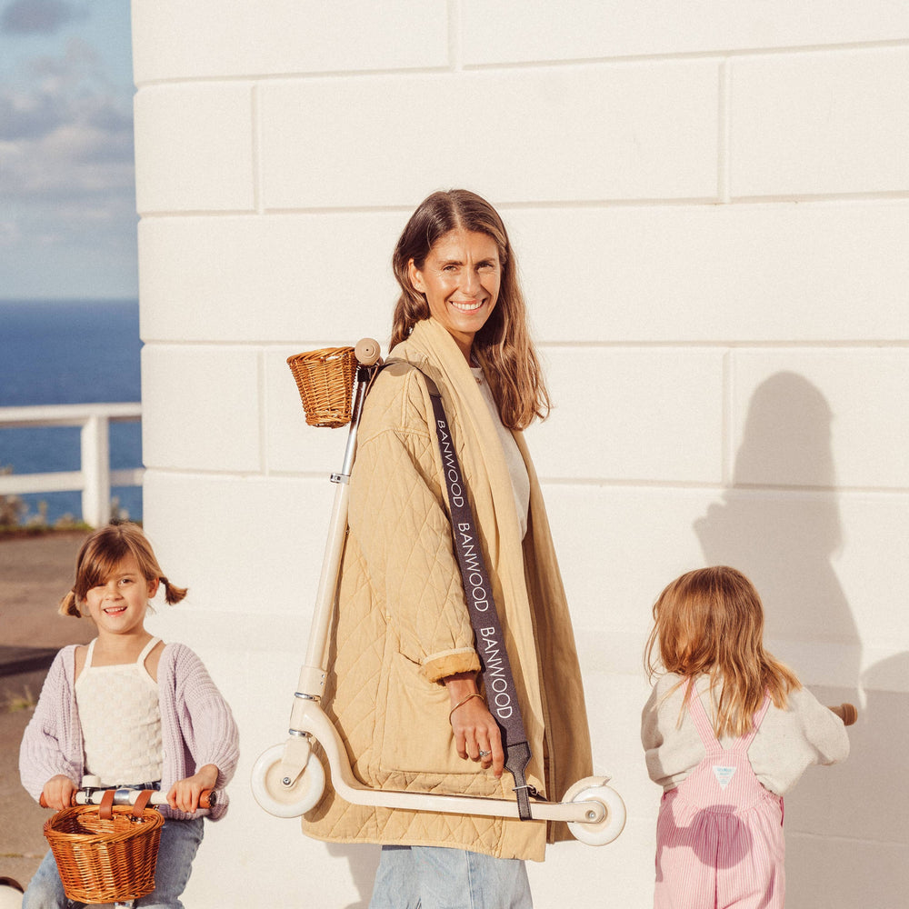 
                      
                        Banwood Carry Strap Black
                      
                    