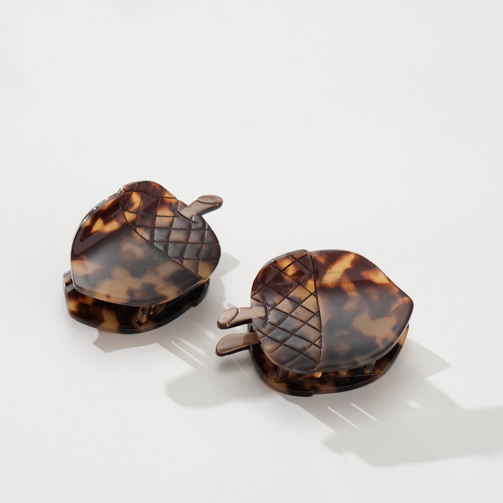 
                      
                        Acorn | Holiday Claw Clip
                      
                    