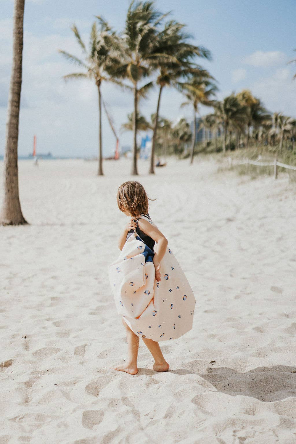 Outdoor beach storage bag ballon - Grace & Haven