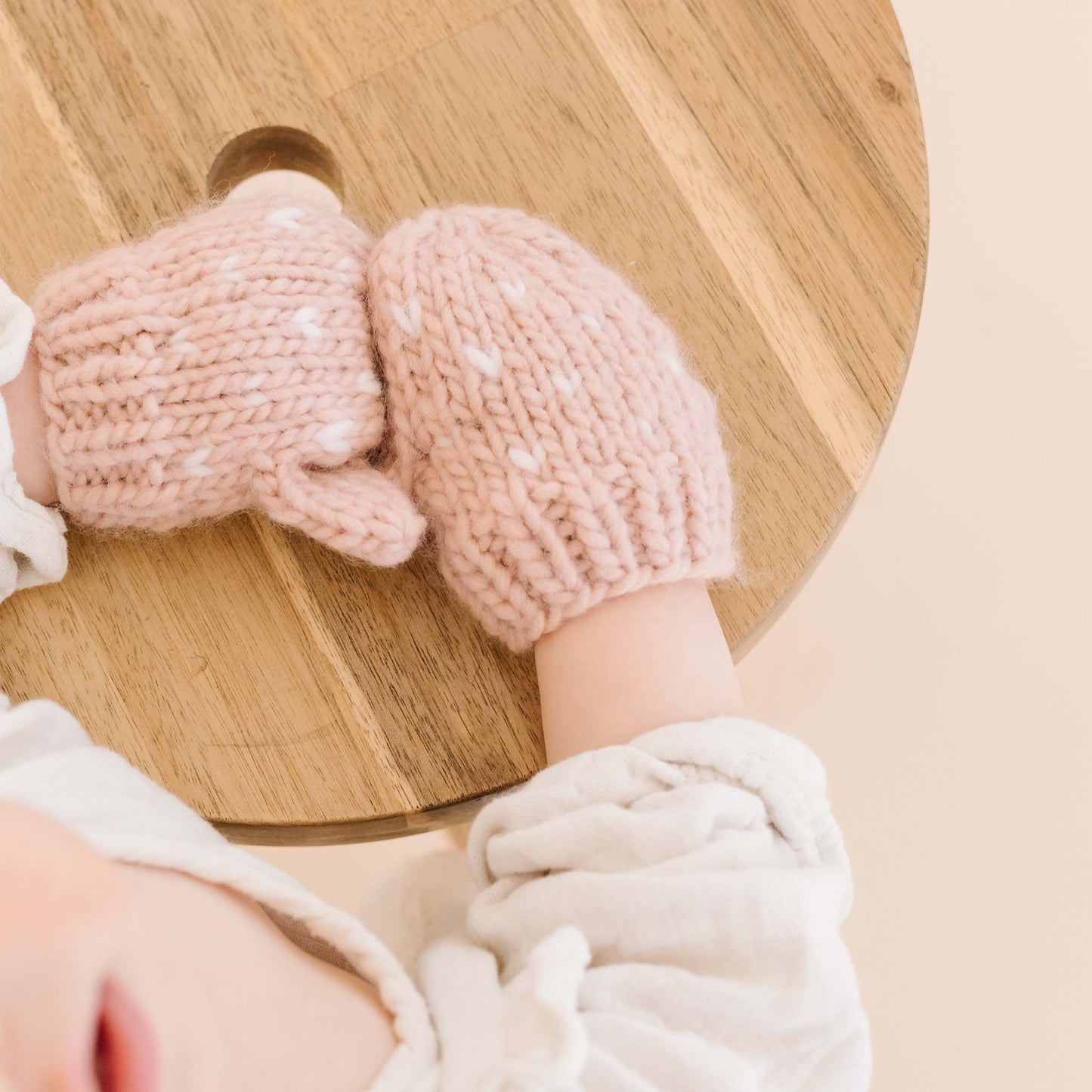 Sawyer Mittens, Blush | Baby & Kids Gloves | Thanksgiving: M; 2-5Y - Grace & Haven