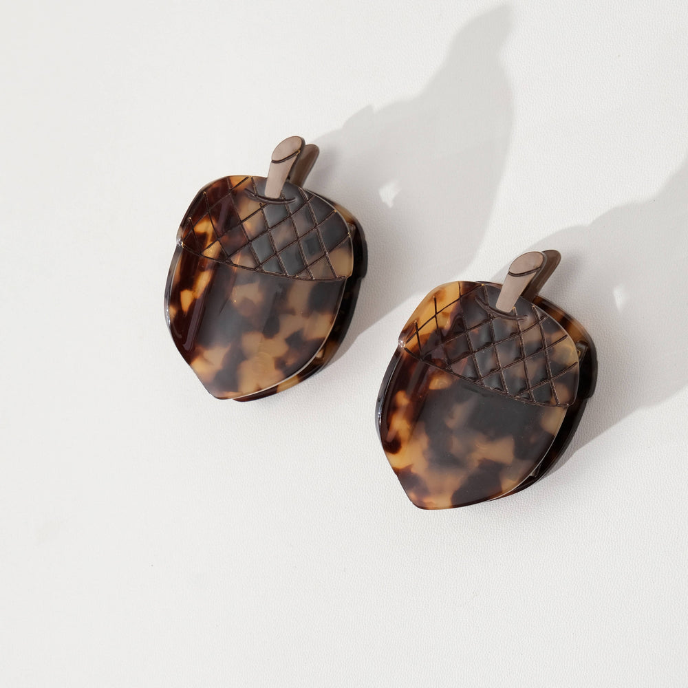 Acorn | Holiday Claw Clip