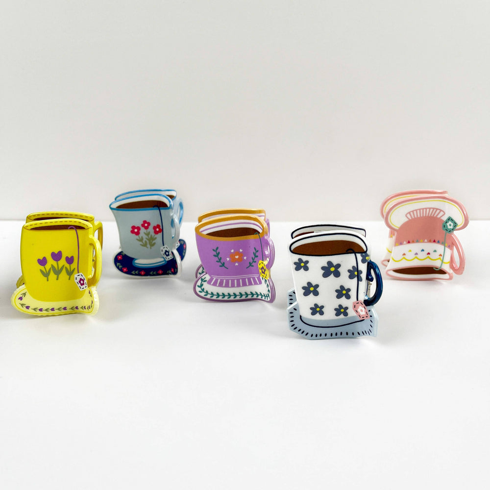 
                      
                        Small Coffee or Tea Cup Claw Hair Clip
                      
                    