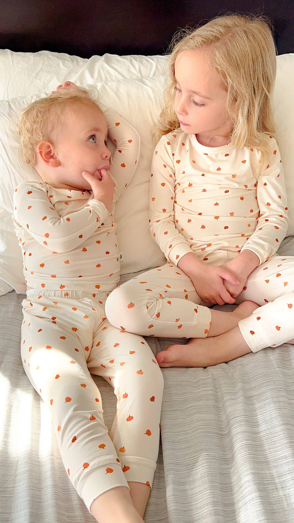 Pumpkins 2pc Bamboo Pajamas for Kids - Luxurious Comfort & Stretchy Fit