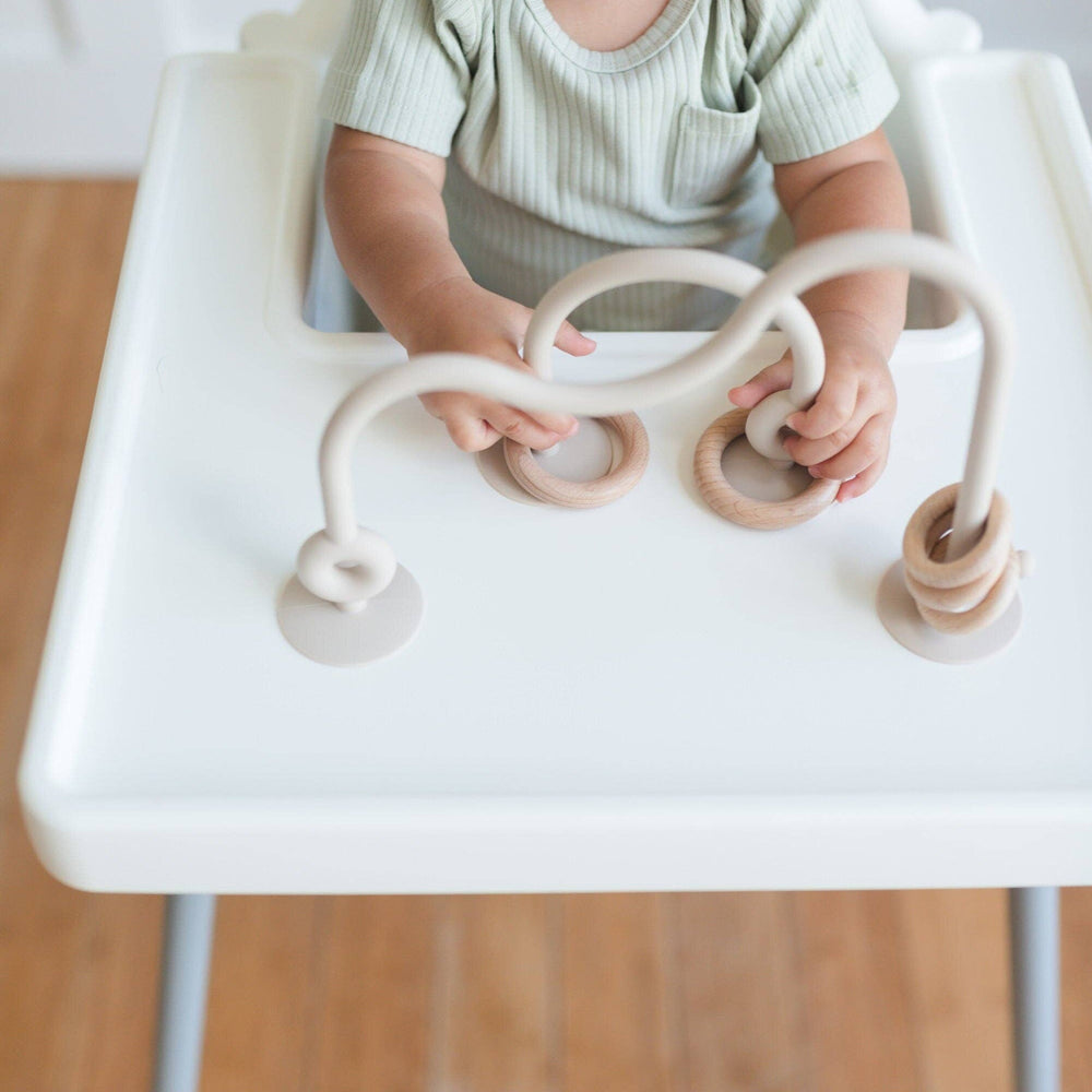 Silicone Highchair Toy - Fun & Safe Mealtime Companion for Babies