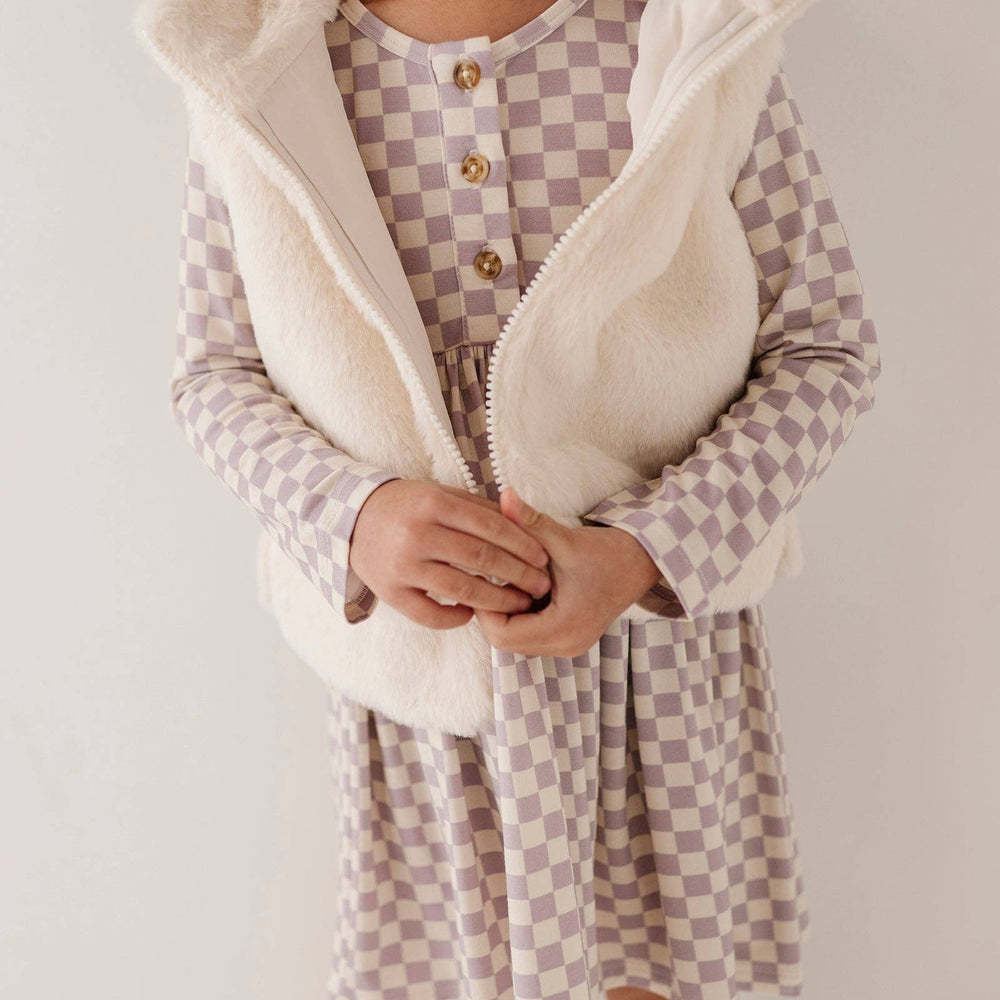 
                      
                        Cozy Faux Fur Vest for Babies & Toddlers – Best-Selling Layering Piece
                      
                    