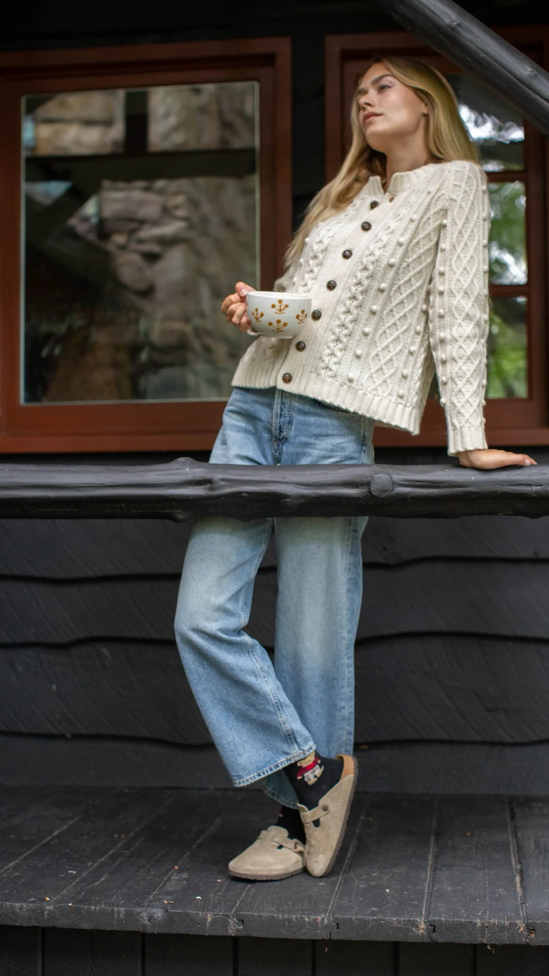 Marea’s gorgeous ivory cashmere blend sweater, combining warmth and sophistication