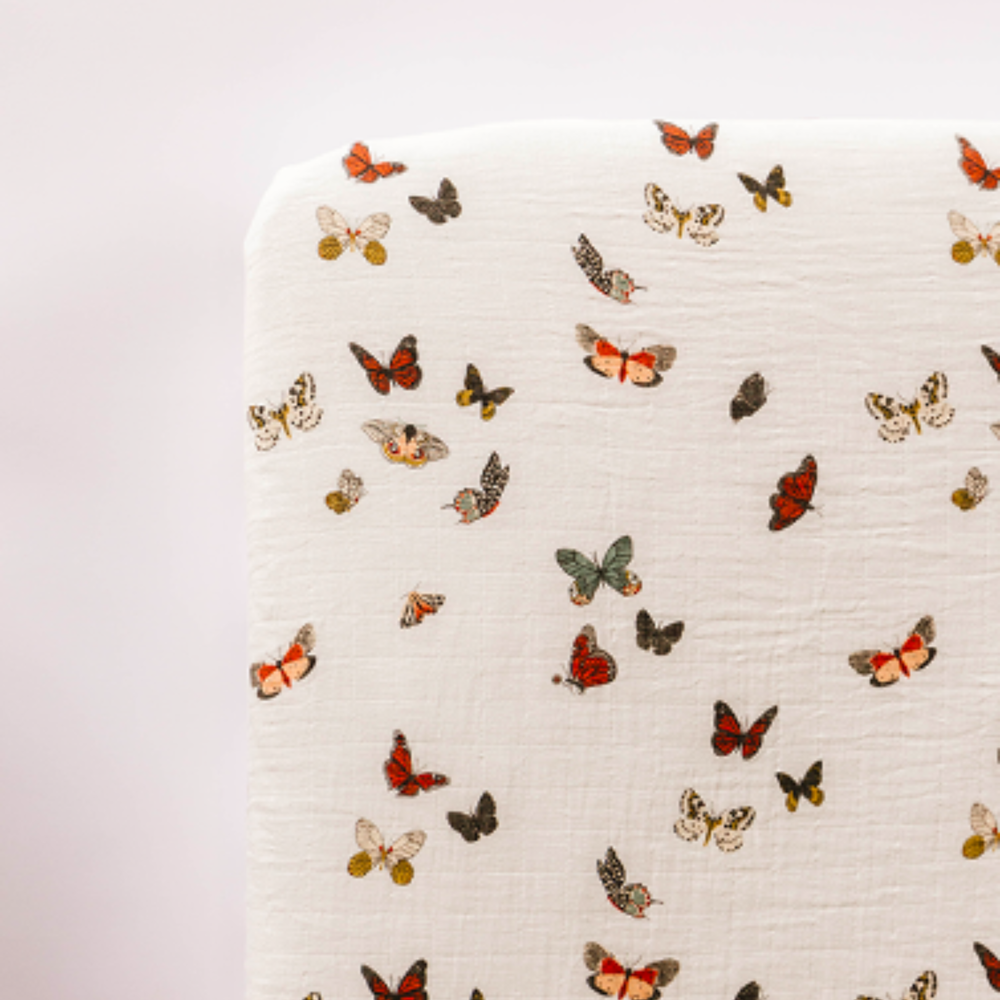 
                      
                        Butterfly Crib Sheet - Cozy and Stylish Bedding with Whimsical Butterfly Patterns
                      
                    