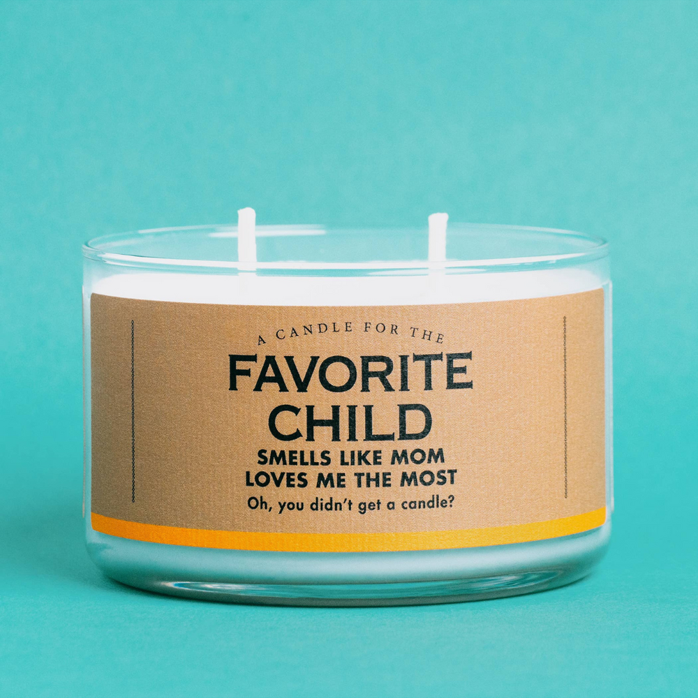 Introducing the “Favorite Child” Candle, the perfect gift for the sibling who knows they’re the best! 