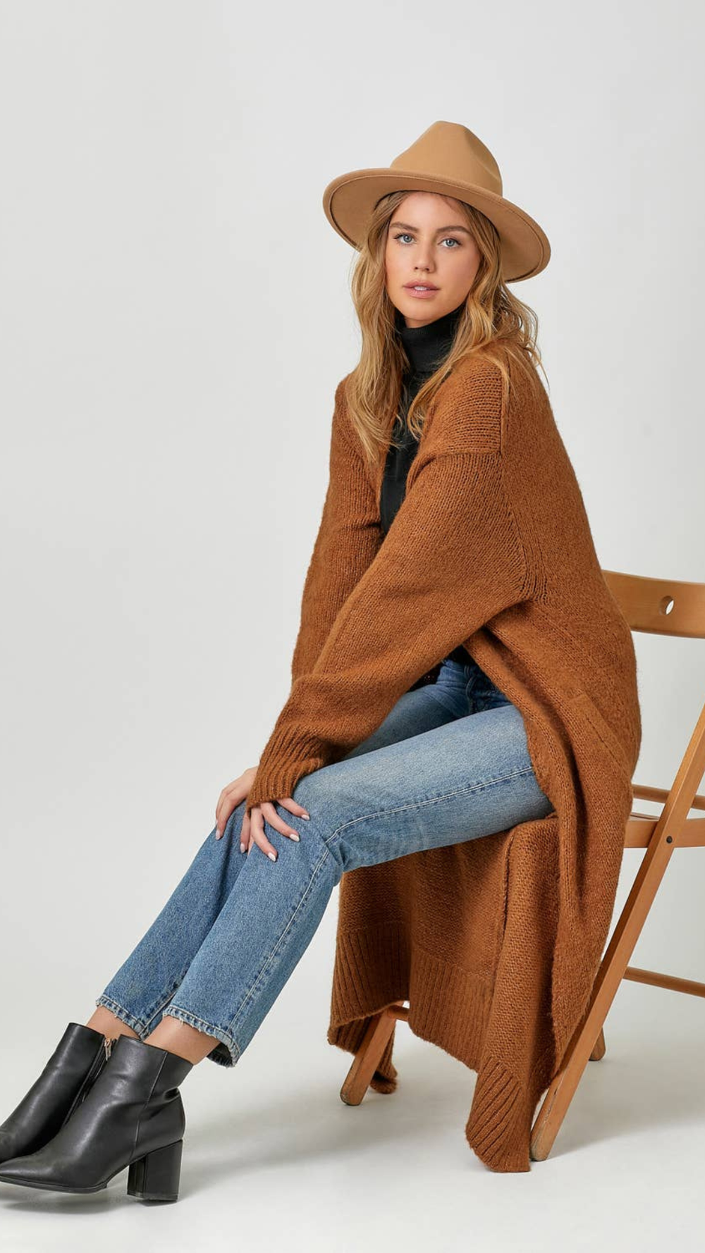 Casual fall look featuring Dolman Long Sweater Cardigan and jeans