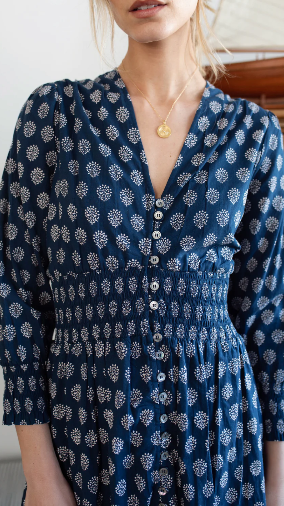 Close up of the 3/4 length sleeves for a timeless, refined look.
