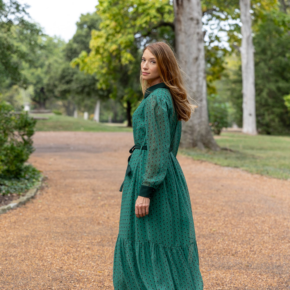 
                      
                        THE ASHTON DRESS - GREEN FLORAL
                      
                    