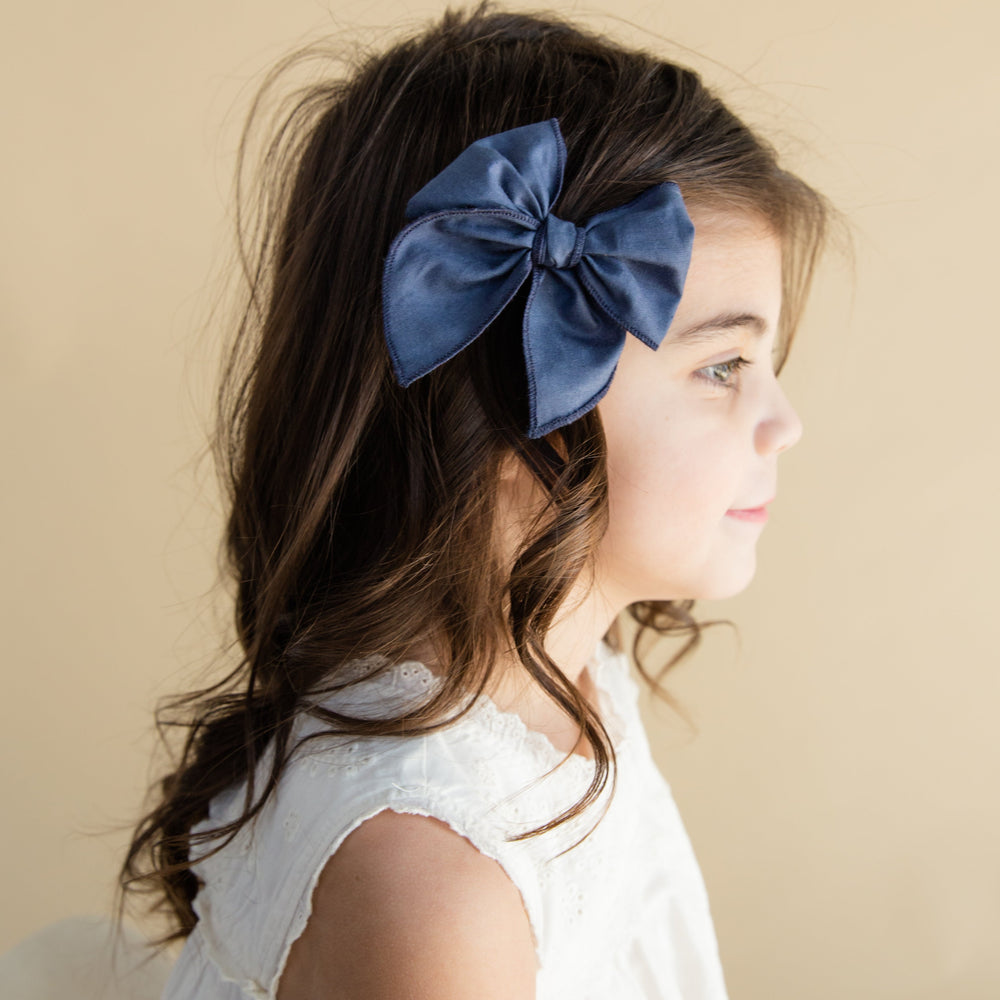 
                      
                        Blueberry | Petite Party Bow
                      
                    