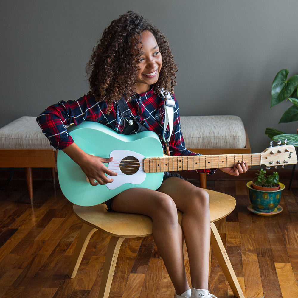 
                      
                        loog pro 6 acoustic (Collective)
                      
                    