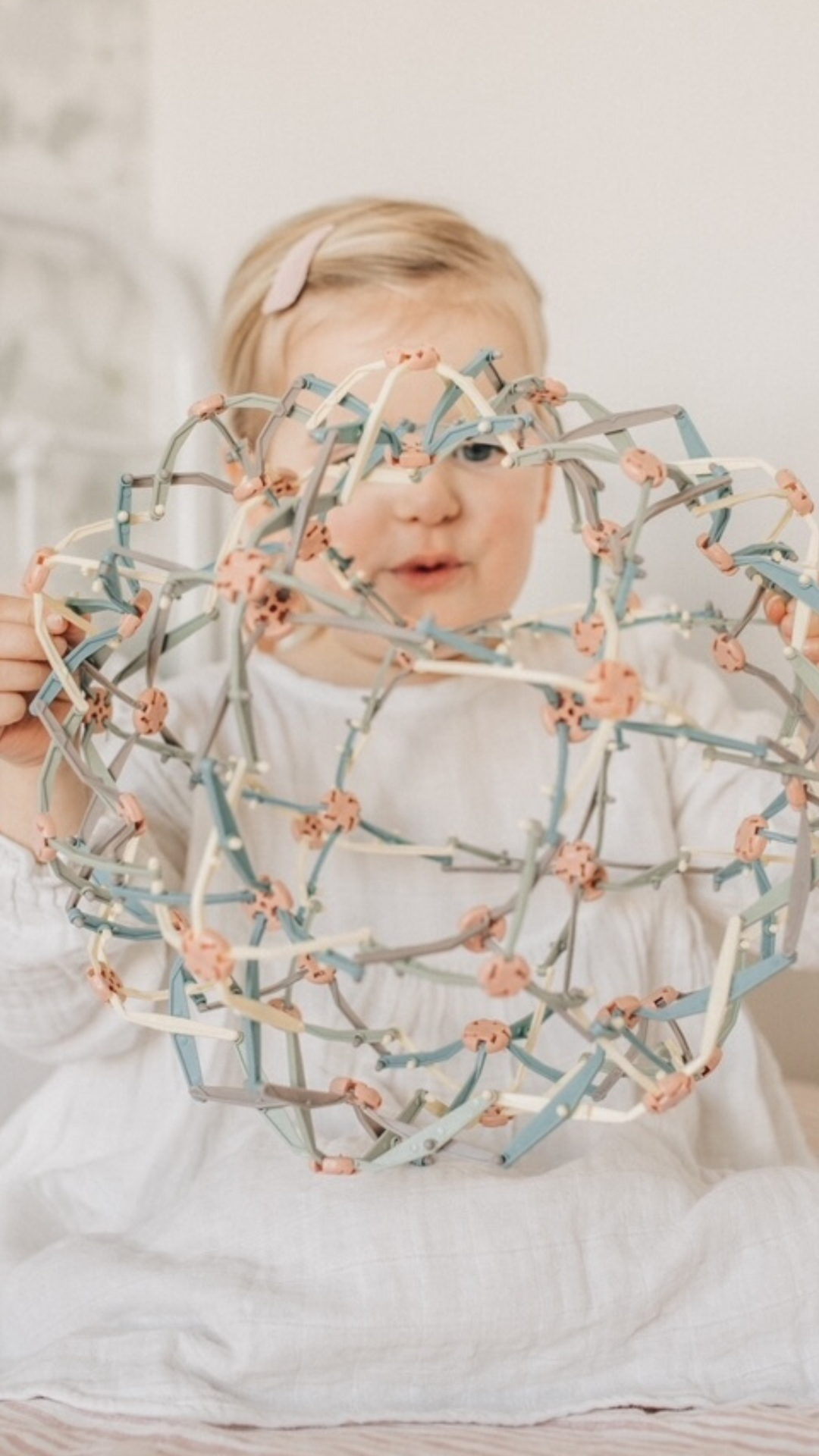 This unique toy, also known as the Hoberman Sphere, is designed to help children cultivate relaxation and focus while learning essential breathing techniques.