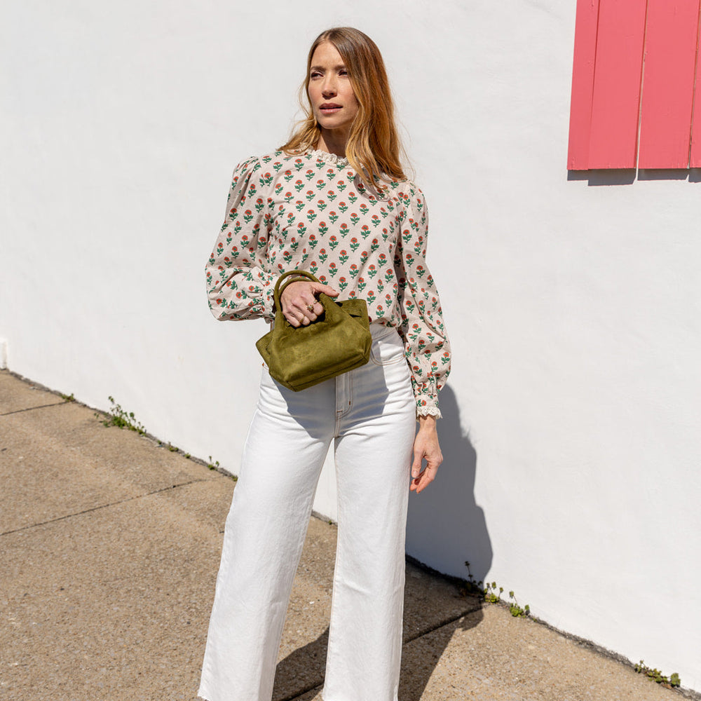 
                      
                        THE DALLAS TOP
                      
                    