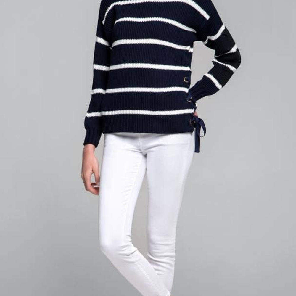 
                      
                        Front view of Monaco Sweater in cotton with contemporary design and side slit
                      
                    