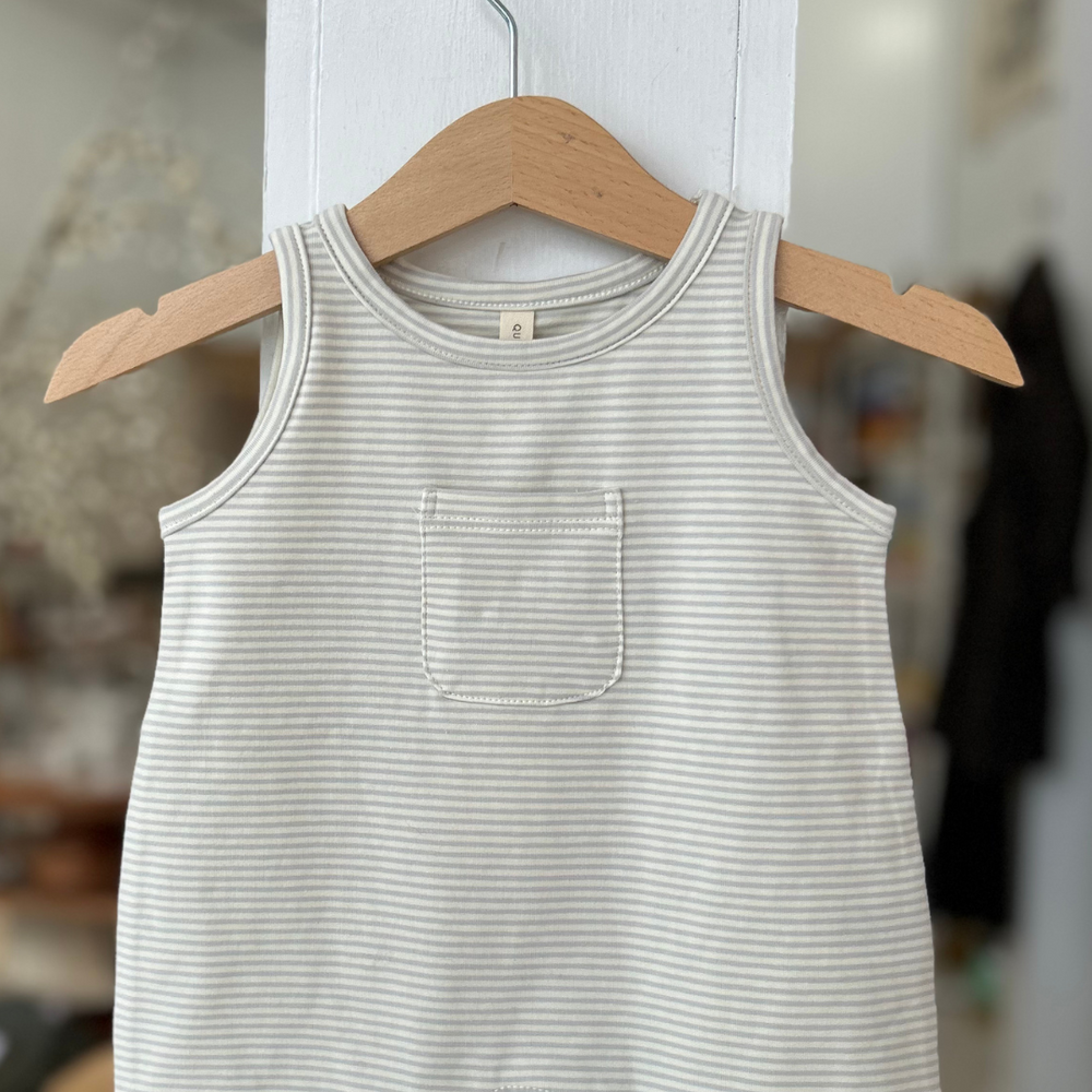 Designed with a classic sky stripe pattern, this lightweight romper is perfect for warm-weather adventures. 