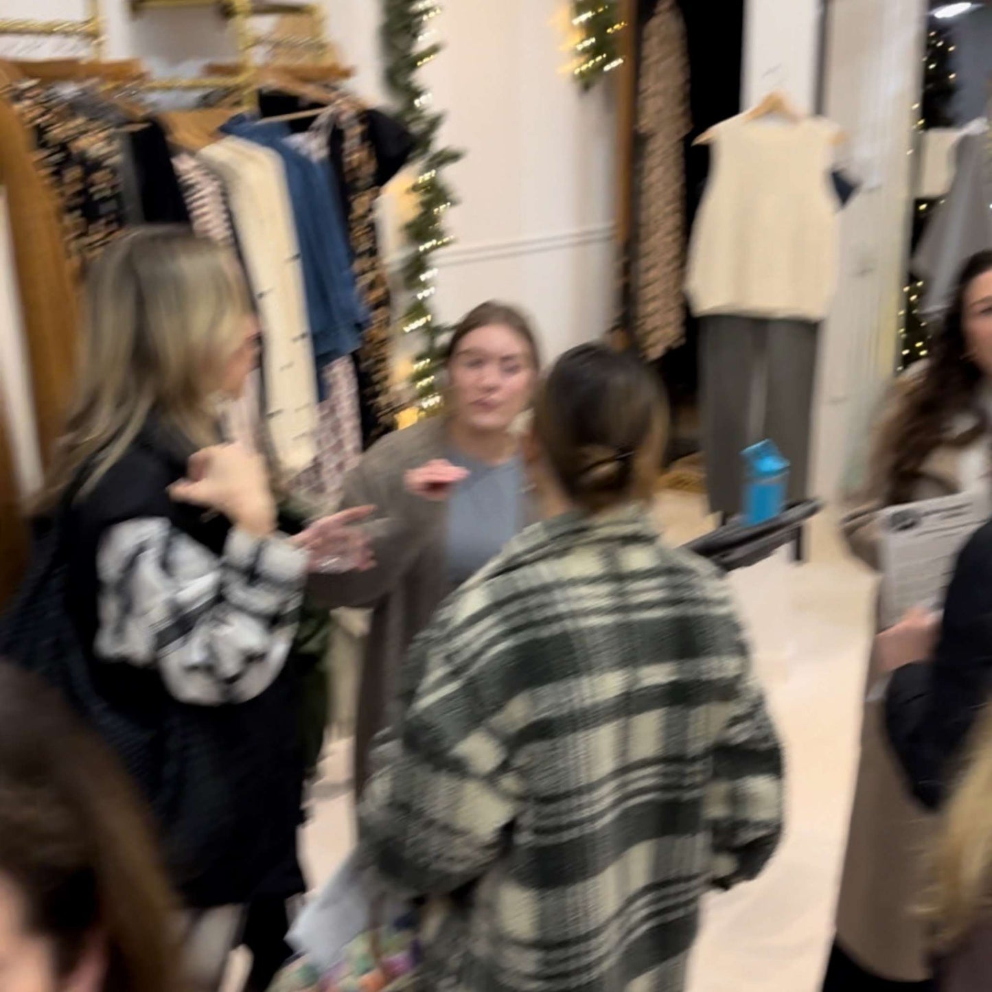 Monthly women in business networking event at Grace and Haven connecting, collaborating, and cheering each other on.