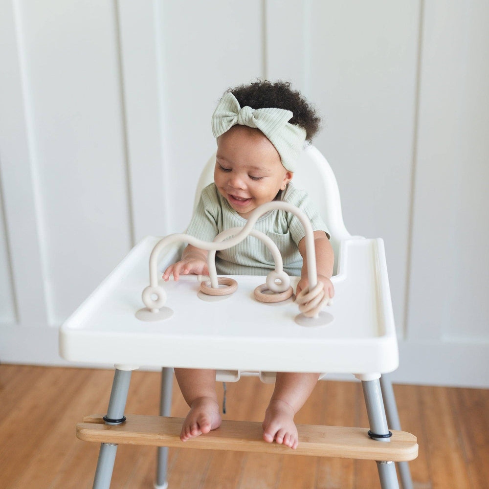 Silicone Highchair Toy - Fun & Safe Mealtime Companion for Babies