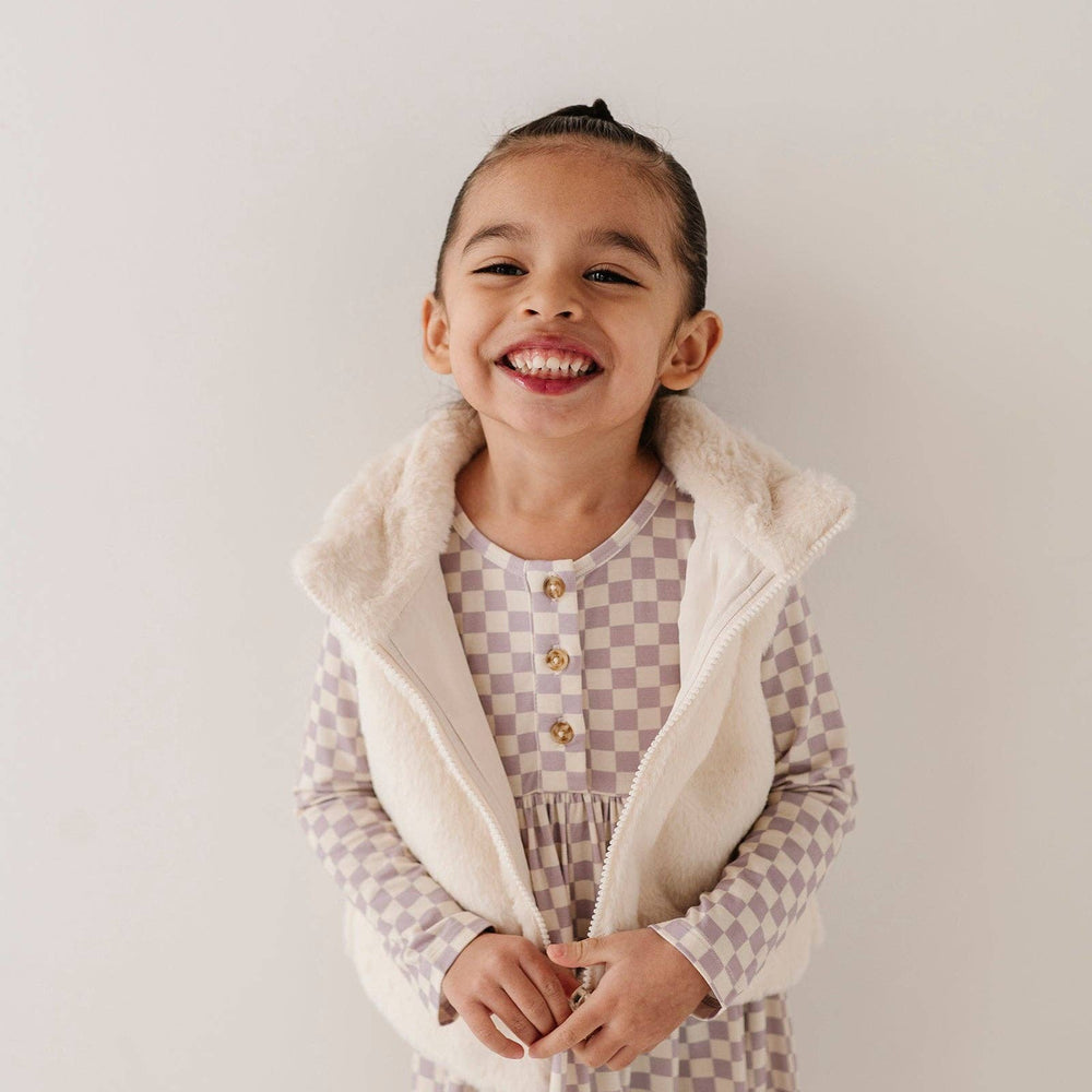 
                      
                        Cozy Faux Fur Vest for Babies & Toddlers – Best-Selling Layering Piece
                      
                    