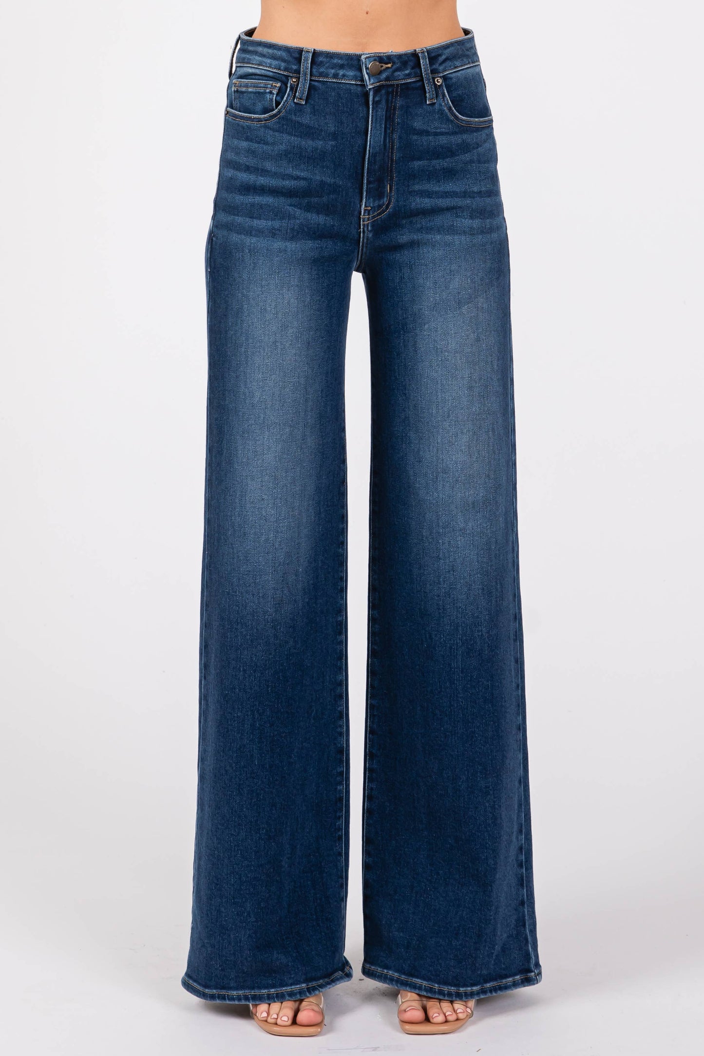 Close-up front view of the Pipa High Rise Superwide Jeans showcasing the structured fit, high waist, and dark wash denim texture.