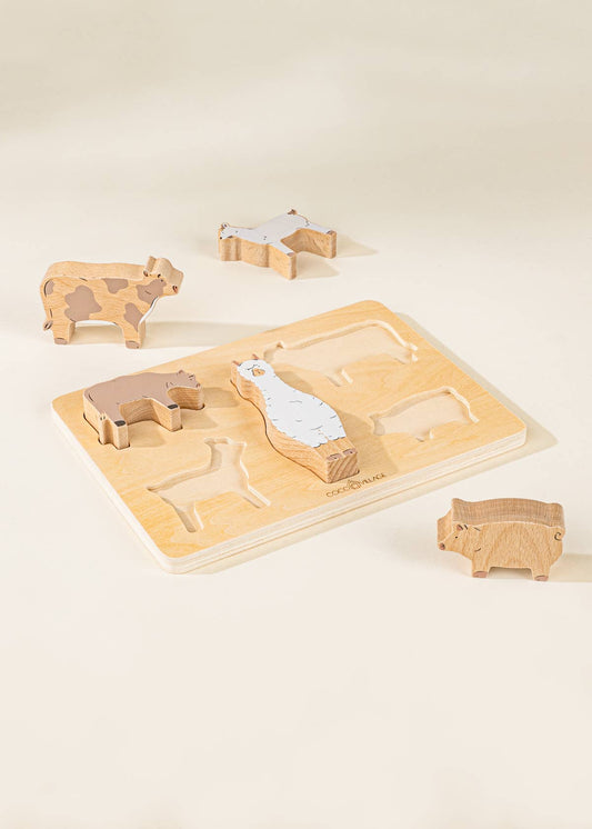 Set of 5 Barn Animals on Wooden Plate - Grace & Haven